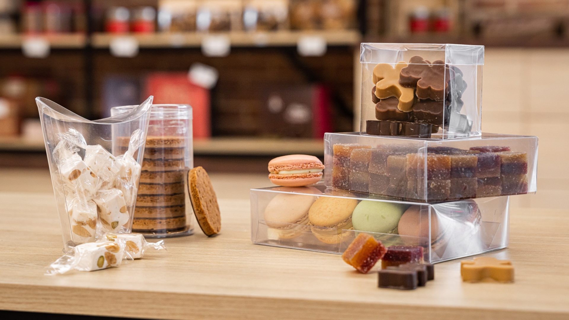 plastic transparent for nougats, chocolates, fruit jellies, and macarons